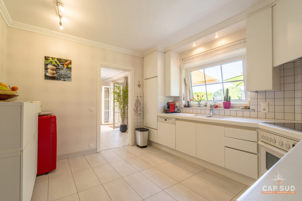 7779312_79152843.jpg