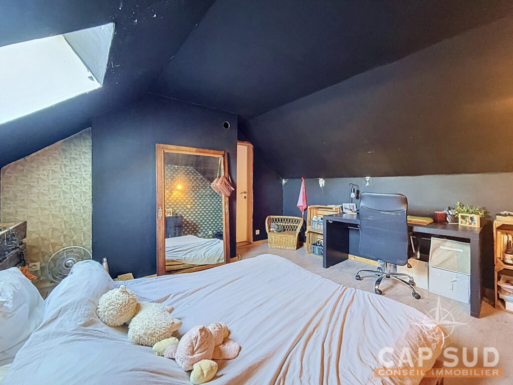 7799185_79492071.jpg