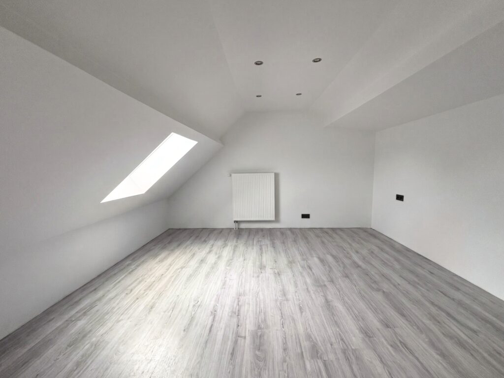 7795606_79426510.jpg