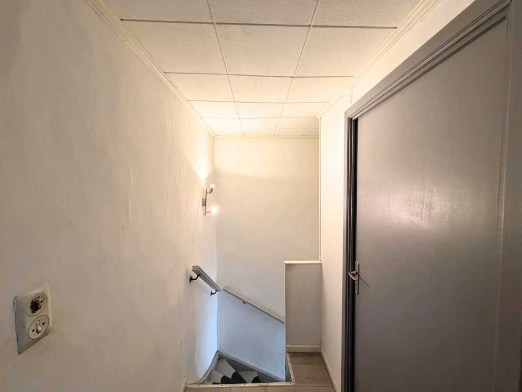 7832958_79992537.jpg