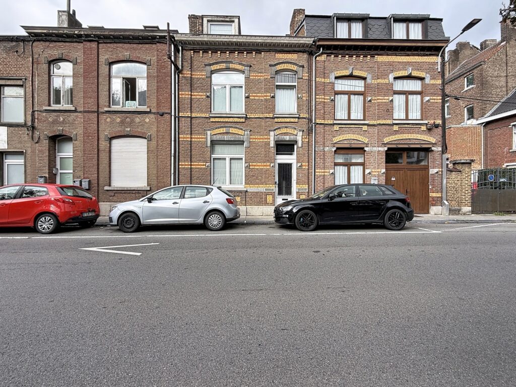 7841081_80172640.jpg