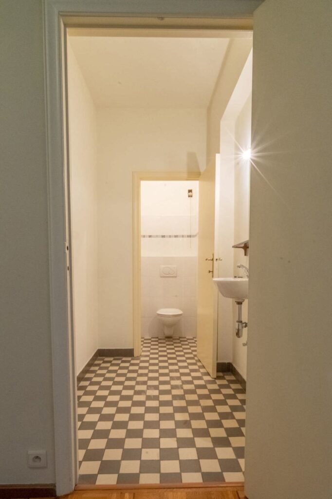 7868840_80541355.jpg