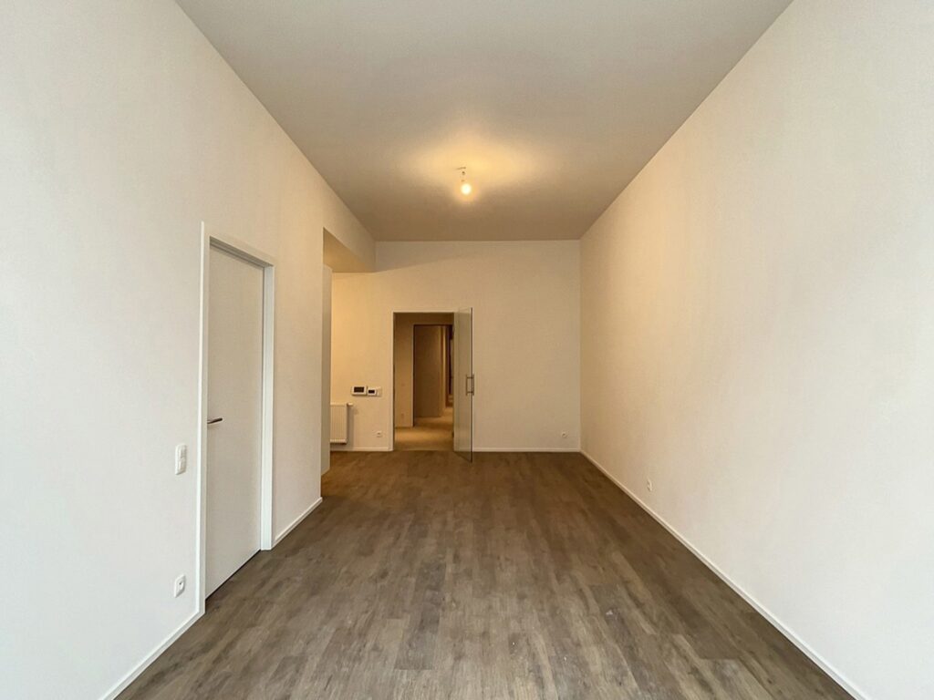 7913647_81324926.jpg